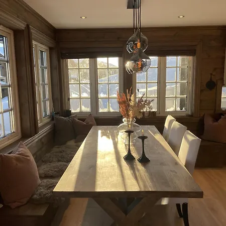 Geilo-kikut, Ski-in, Ski-out With Stunning Trails And Perfect Location Apartamento Geilo